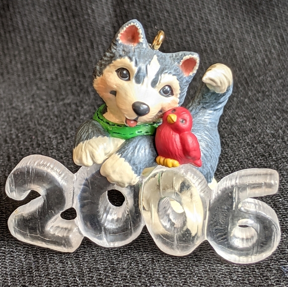 Hallmark Cool Decade 2006 Ornament - Picture 2 of 14